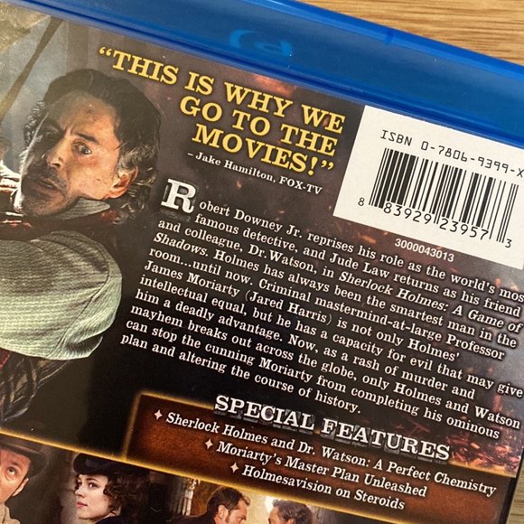 Sherlock Holmes A Game of Shadows Blu-ray DVD w/Robert Downey JR & Jude Law - Picture 3 of 5